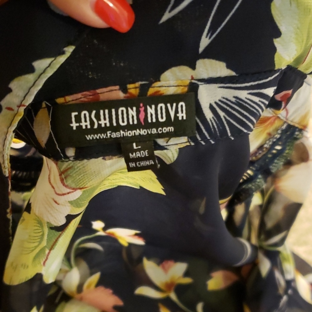 Top - Picture 3 of 3